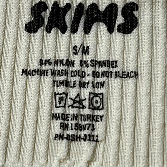 SKIMS Stretch Rib Short NEW Bone S/M - Picture 9 of 10